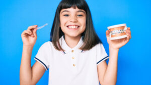 child-braces-or-invisalign_thumbnail